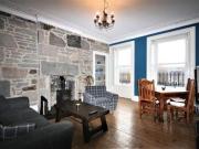 2 Bedrooms Flat for rent in Gardners Crescent, West End,...