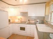 2 Bedrooms Flat for rent in Gordon Road, London W5