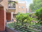 2 Bedrooms Flat for Rent in Goswell Road | Foxtons