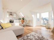 2 Bedrooms Flat for rent in Granville Terrace, Edinburgh...