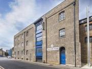 2 Bedrooms Flat for rent in Gullivers Wharf, 105 Wapping...