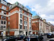 2 Bedrooms Flat for Rent in Hallam Street | Foxtons