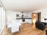 2 Bedrooms Flat for rent in Halo, Stratford, London E15