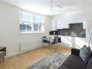 2 Bedrooms Flat for rent in Hamlet Gardens, London W6