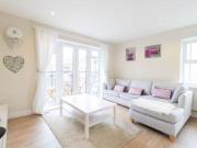2 Bedrooms Flat for rent in Havilland Mews, London W12