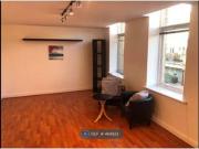 2 Bedrooms Flat for rent in Haworth Close, Halifax HX1