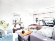2 Bedrooms Flat for rent in Haydn Tower, 50 Wandsworth...