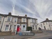 2 Bedrooms Flat for rent in Haydons Road, London SW19
