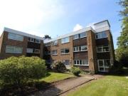 2 Bedrooms Flat for rent in Heathfield Close, Potters...