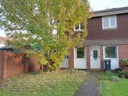 2 Bedrooms Flat for rent in Henderson Close, Trowbridge BA14