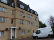 2 Bedrooms Flat for rent in Hermand Crescent, Edinburgh EH11
