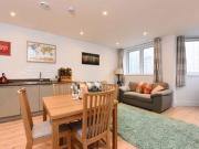 2 Bedrooms Flat for rent in High Street, Bracknell RG12