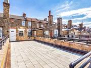 2 Bedrooms Flat for rent in High Street North, London E6