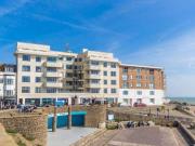 2 Bedrooms Flat for rent in High Street Rottingdean,...