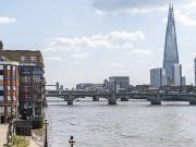 2 Bedrooms Flat for Rent in High Timber Street | Foxtons