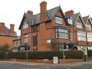 2 Bedrooms Flat for rent in Hinckley Road, Leicester LE3