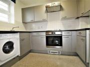 2 Bedrooms Flat for rent in Holyhead Mews, Burnham,...