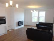 2 Bedrooms Flat for rent in Hope Street, Wakefield WF1