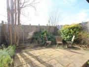2 Bedrooms Flat for rent in Hubert Grove, London SW9