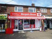 2 Bedrooms Flat for rent in Hullbridge Road, Rayleigh,...