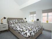 2 Bedrooms Flat for rent in Impact, Upper Allen Street,...