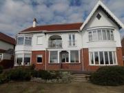 2 Bedrooms Flat for rent in Inner Promenade, Lytham St....
