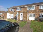 2 Bedrooms Flat for rent in Keats Close, Chigwell IG7