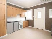 2 Bedrooms Flat for rent in Kennard Street, Falkirk FK2