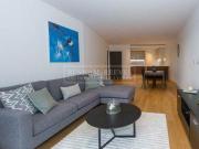 2 Bedrooms Flat for rent in Kew Bridge Road, Kingston TW9