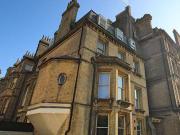 2 Bedrooms Flat for rent in Kings Gardens, Hove BN3