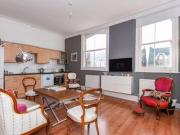 2 Bedrooms Flat for rent in Kings Road, Richmond TW10