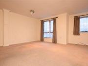 2 Bedrooms Flat for rent in Kirk House, Hirst Crescent,...
