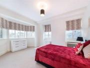 2 Bedrooms Flat for rent in Knightsbridge Court, 12...