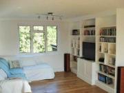 2 Bedrooms Flat for rent in Laine Close, Preston,...