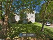 2 Bedrooms Flat for rent in Langley Road, Watford WD17