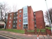 2 Bedrooms Flat for rent in Laurier Court Northcourt...