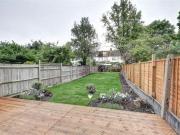 2 Bedrooms Flat for rent in Leander Road, Thornton Heath CR7