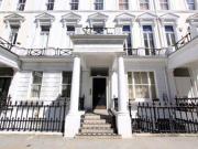 2 Bedrooms Flat for rent in Lexham Gardens, Kensington W8