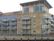 2 Bedrooms Flat for rent in Lightship Way, Colchester,...