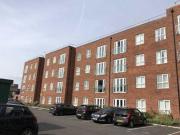 2 Bedrooms Flat for rent in Lintott Gardens, Warrington WA1