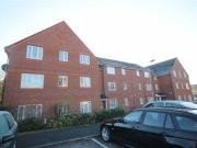 2 Bedrooms Flat for rent in Lloyd Road, Heaton Chapel,...