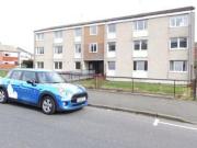 2 Bedrooms Flat for rent in Lochfield Road, Paisley,...