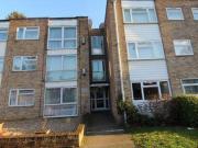 2 Bedrooms Flat for rent in London Road, Enfield EN2