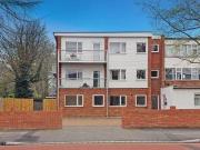 2 Bedrooms Flat for rent in London Road, Headington,...