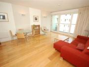 2 Bedrooms Flat for rent in Lumiere Building, City Road...