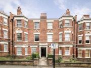 2 Bedrooms Flat for rent in Lyncroft Gardens, London NW6