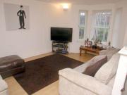 2 Bedrooms Flat for rent in Main Street, Bonhill,...