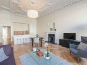 2 Bedrooms Flat for rent in Manor Place, Edinburgh EH3