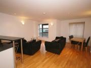 2 Bedrooms Flat for rent in Mere House, Ellesmere...