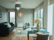 2 Bedrooms Flat for rent in Michigan Avenue, Salford...